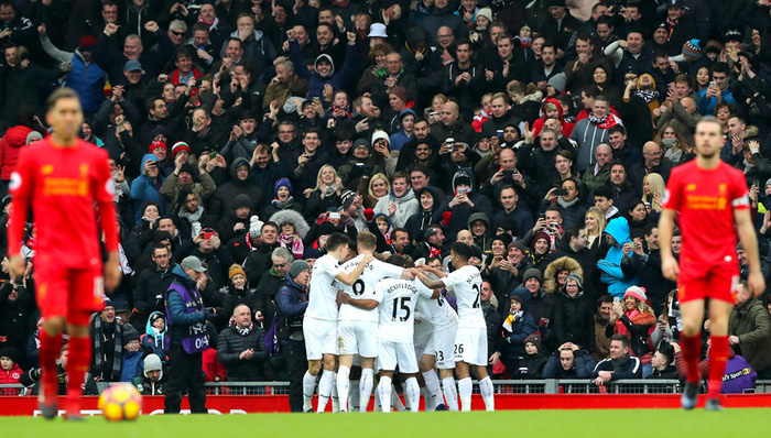 关键三分收比赛！吴前出战35分钟 三分6中3拿到13分3板8助2断（吴前35分钟献关键三分锁定胜局：三分6中3，13分3板8助2断）