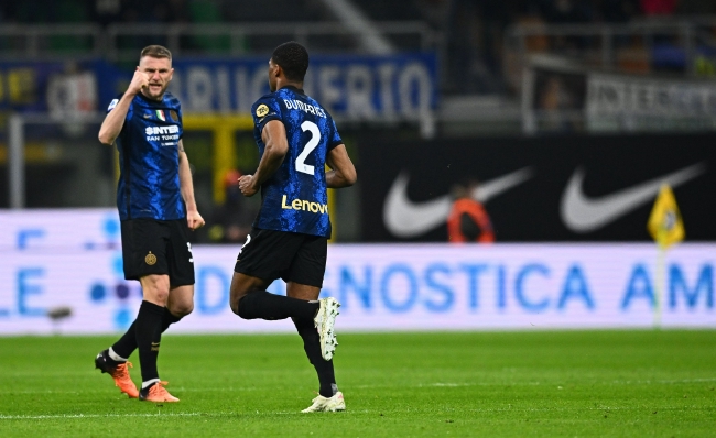 2025中国足协杯决赛 北京国安3：0河南俱乐部...（2025中国足协杯决赛： 北京国安3-0战胜河南队）