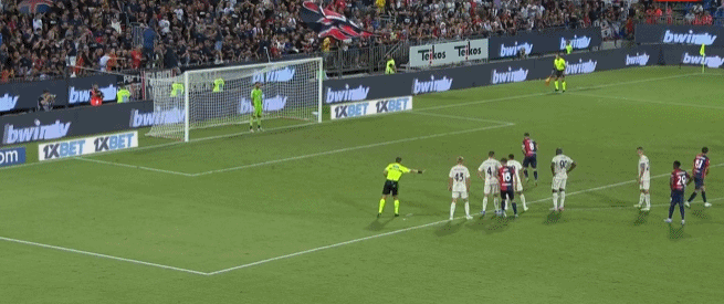 邮报：水晶宫将曼城边锋鲍伯视为冬窗的引援目标（邮报：水晶宫锁定曼城翼锋鲍伯，计划冬窗引进）