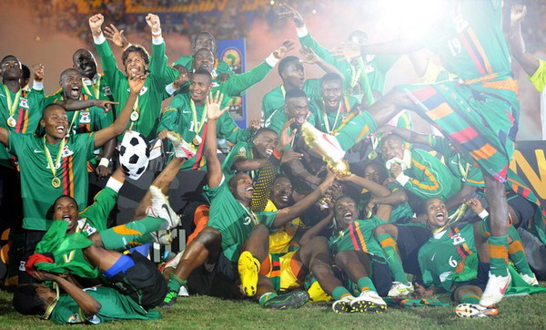 阿斯：费内巴切已与莱万初步接触，提供的一年半合同报价被拒（阿斯报称：费内巴切已与莱万开启接触，递交的18个月合约遭拒）