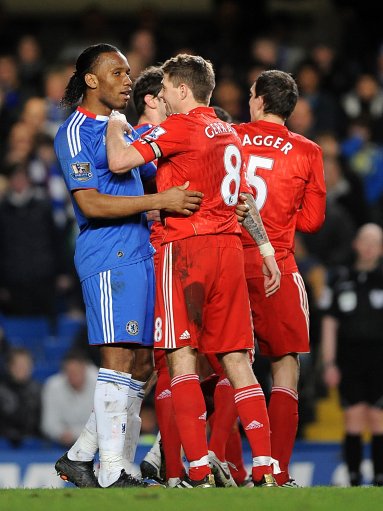 官方：熊本前锋神代庆人加盟法兰克福，将在1月1日正式入队（法兰克福官宣签下熊本前锋神代庆人，1月1日正式入队）