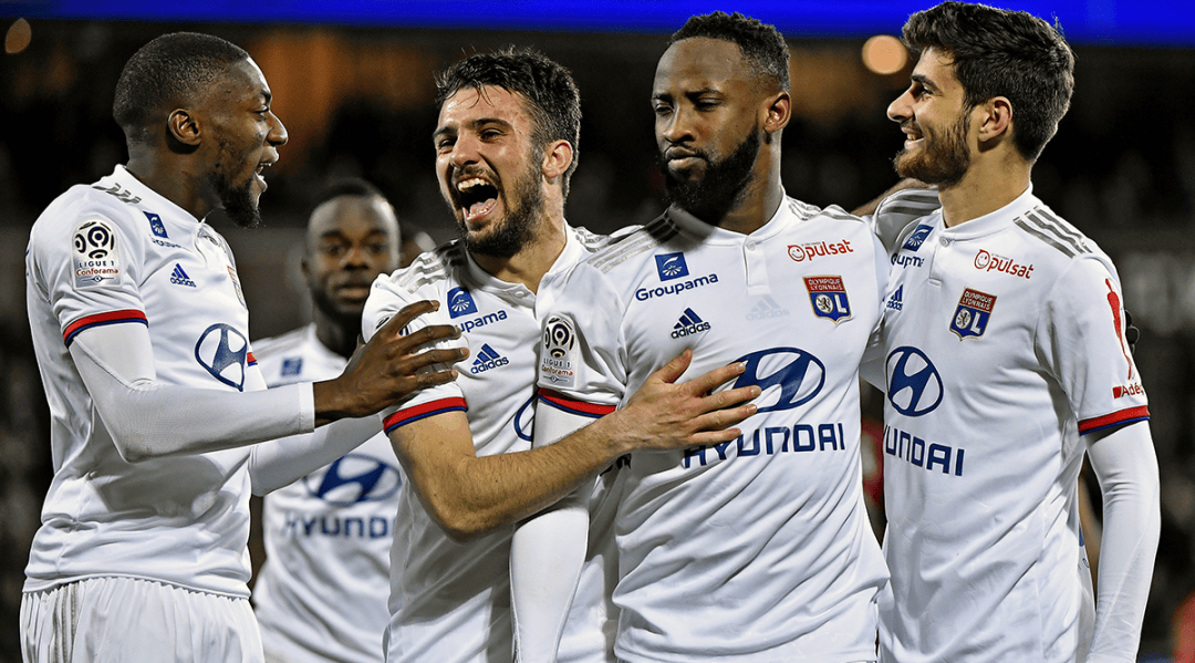 TA分析英格兰队小组赛形势：克罗地亚年龄大、加纳球员有威胁（TA评估英格兰小组前景：克罗地亚老化明显，加纳球员具威胁）