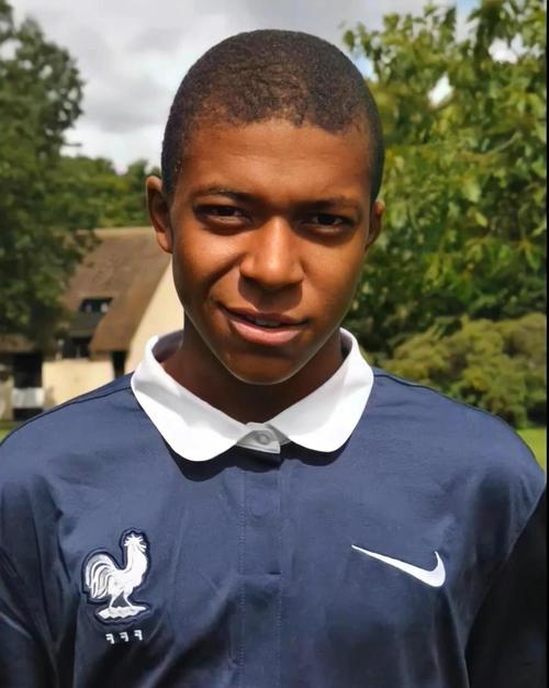 埃雷拉：我2012年时也被耻骨炎困扰，每天都是不同的不适感（埃雷拉：2012年我也受耻骨炎折磨，每天的不适各不相同）