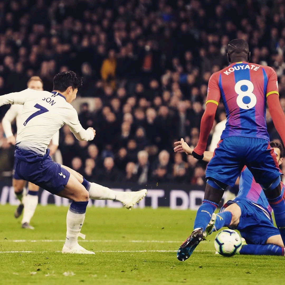 拜仁CEO：我希望续约于帕梅卡诺，卡尔为青训球员树立榜样（拜仁高层：希望续签于帕梅卡诺，卡尔是青训球员的楷模）